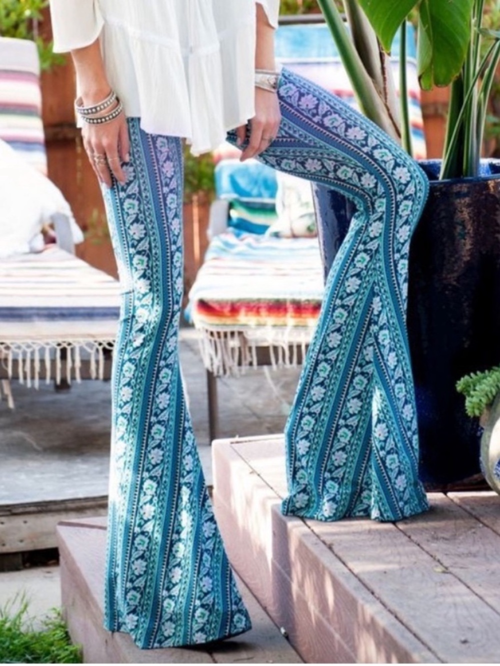 Show Me Your MuMu Bam Bam Bells Lovely Lav Spandy tribal Print pants medium